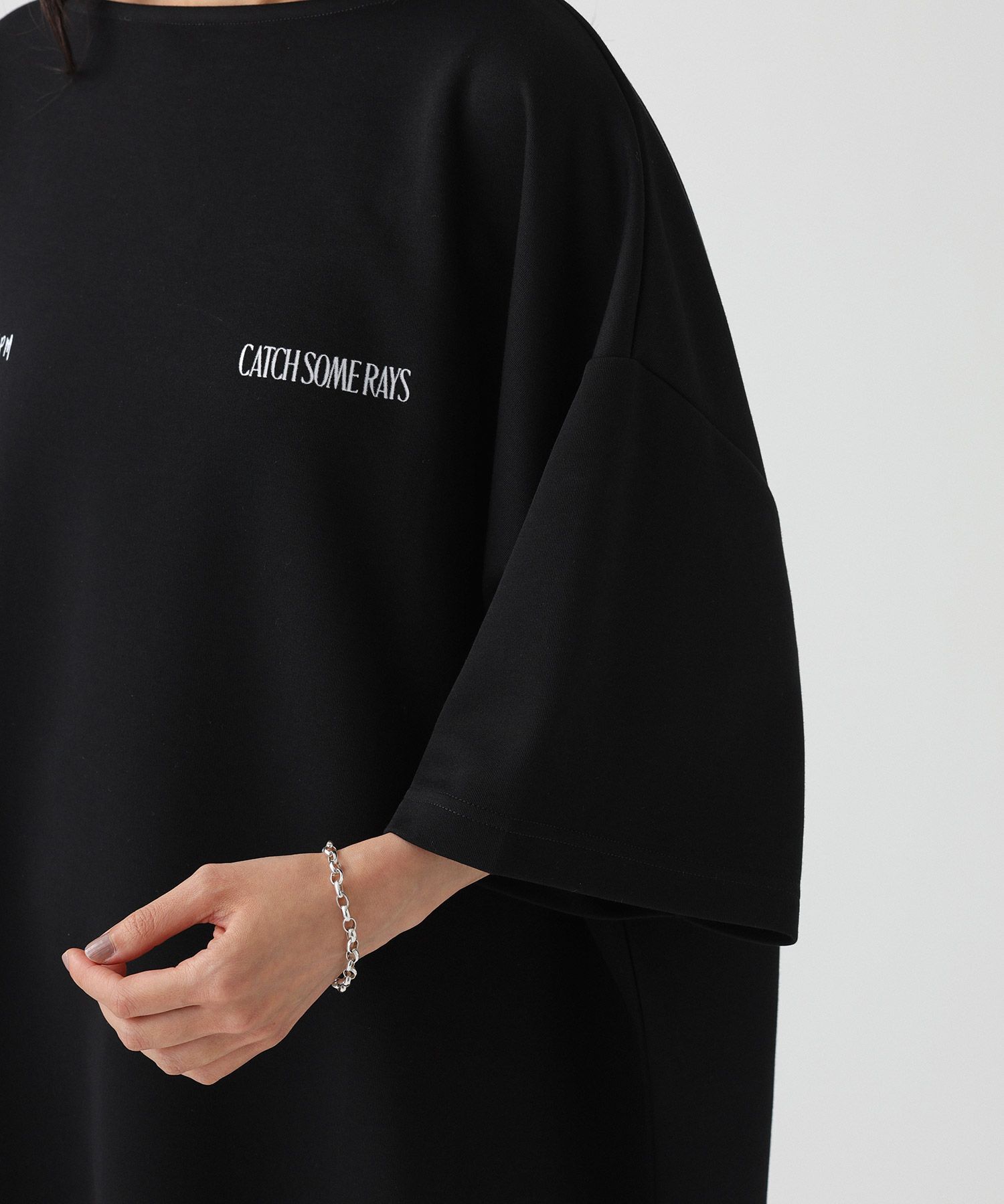  「【SHE is-.】＜別注＞バックプリントT」|Tシャツ・カットソー|