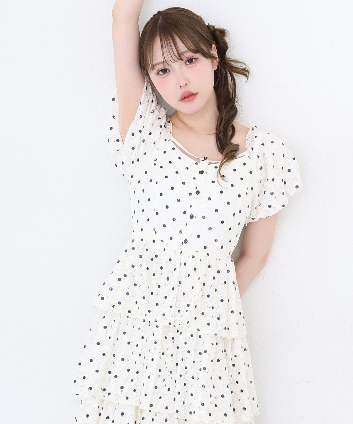  「【Black Ribbon Collection】バックリボンティアードワンピ」|ワンピース|
