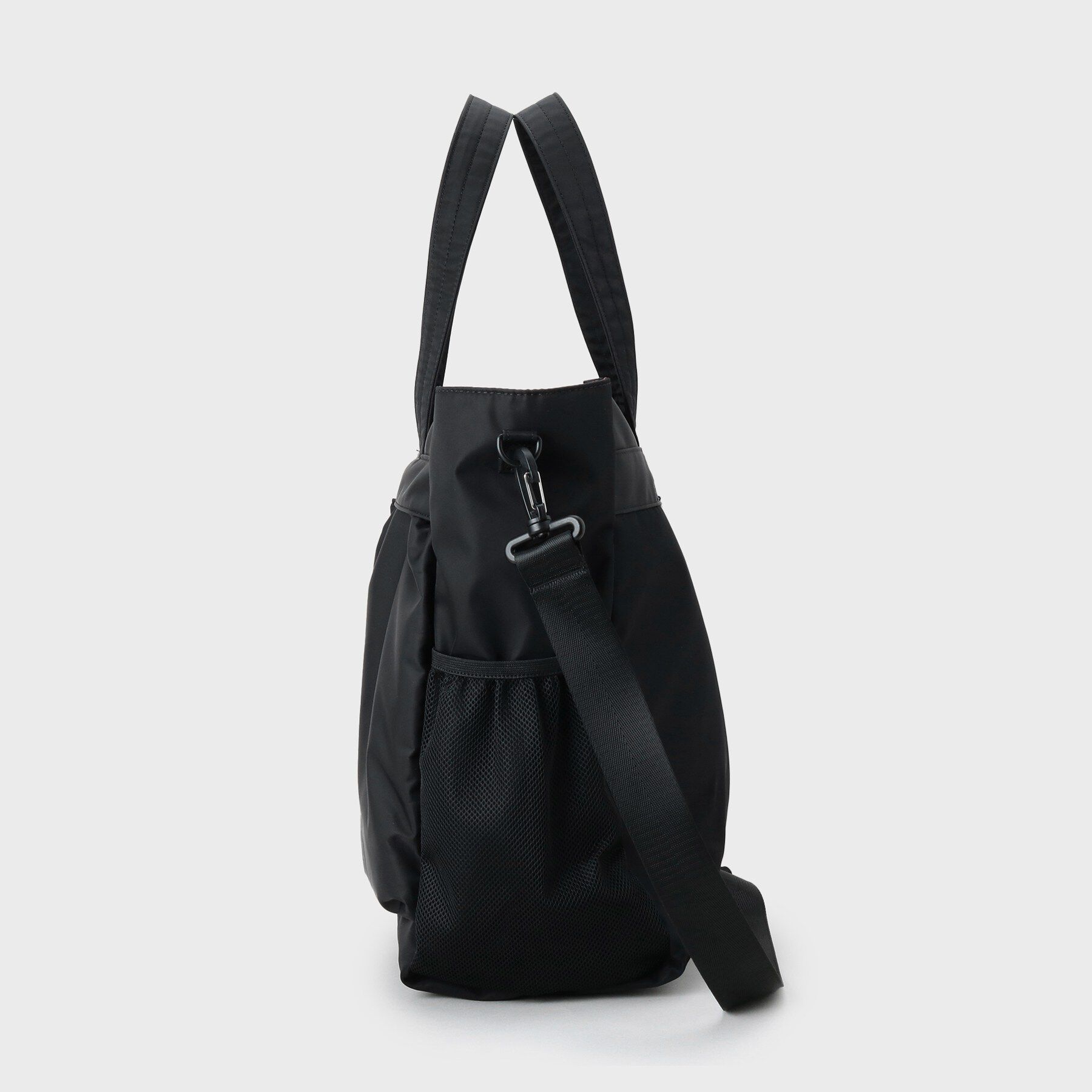 tk.TAKEO KIKUCHI「【撥水】ヘルメットバッグ」|トートバッグ|