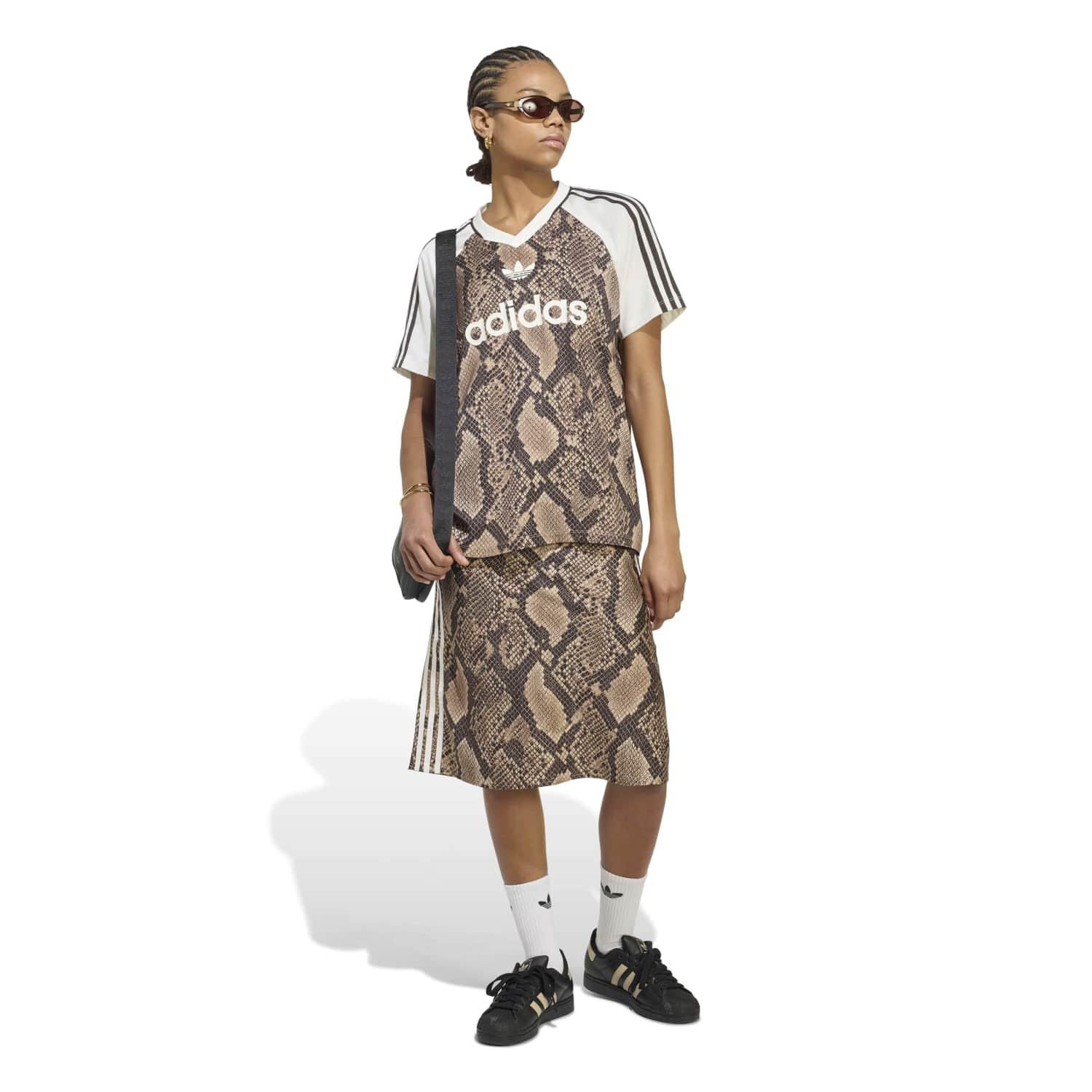 adidas「【ADIDAS ｳｪｱ】W SNAKE SATIN SS JERSEY(GFX IN」|Tシャツ・カットソー|