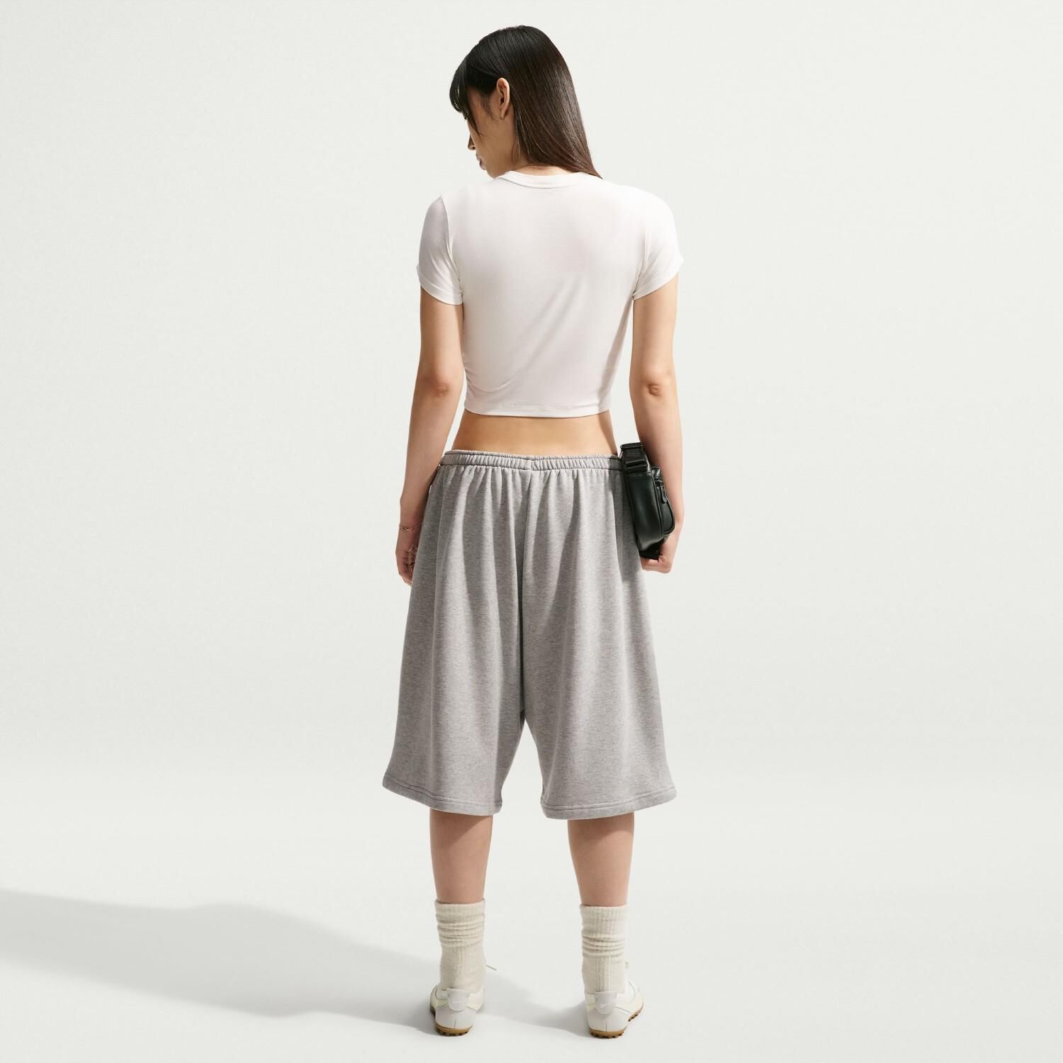 NIKE「【NIKE ｳｪｱ】W CHLLKNT CRP TEE EG」|Tシャツ・カットソー|