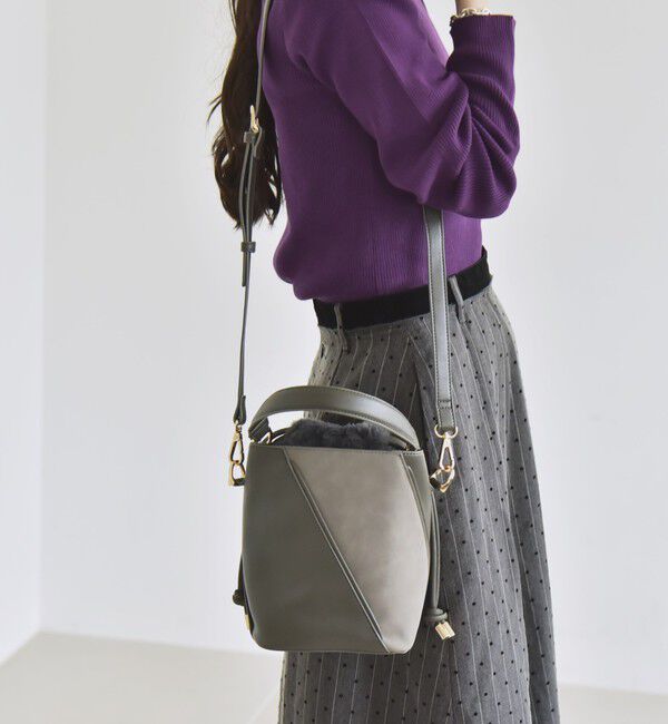 quaranciel「《一部追加予約》quaranciel: 2way コンビ バケツ ショルダーバッグ &times; フェイクファー 巾着」|ショルダー・メッセンジャー|チャコールグレー