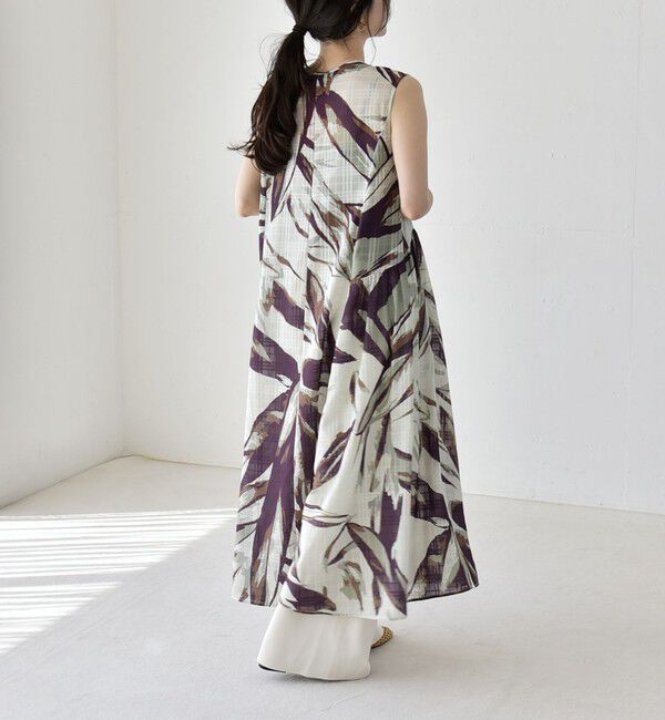 quaranciel「quaranciel:〈洗濯機可能〉ボタニカル プリント クルーネック ギャザー ワンピース」|ワンピース|