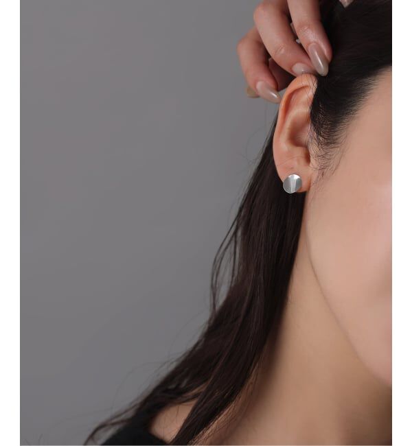 Spick and Span「《WEB限定》【SAMH by LILAS】ウェーブプレートピアス SV（両耳）」|ピアス|