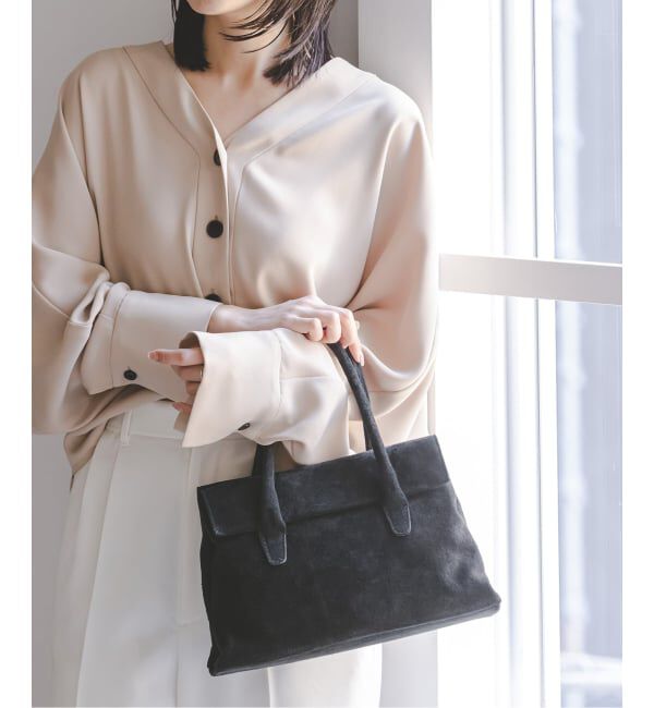 NOBLE「《予約》AULENTTI/オウレンティ スウェードフラップBAG」|ハンドバッグ|