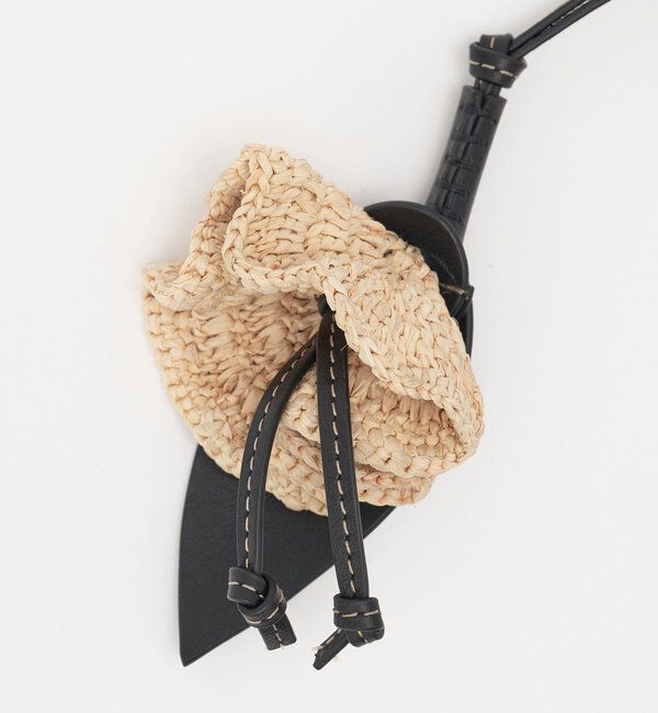  「《7/16再値下げ》インド製ラフィアチャーム」|チャーム・キーホルダー|