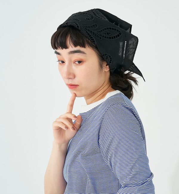 collex「カットワーク刺繍トライアングルスカーフ」|バンダナ・スカーフ|