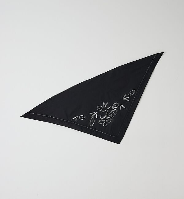 collex「カットワーク刺繍トライアングルスカーフ」|バンダナ・スカーフ|