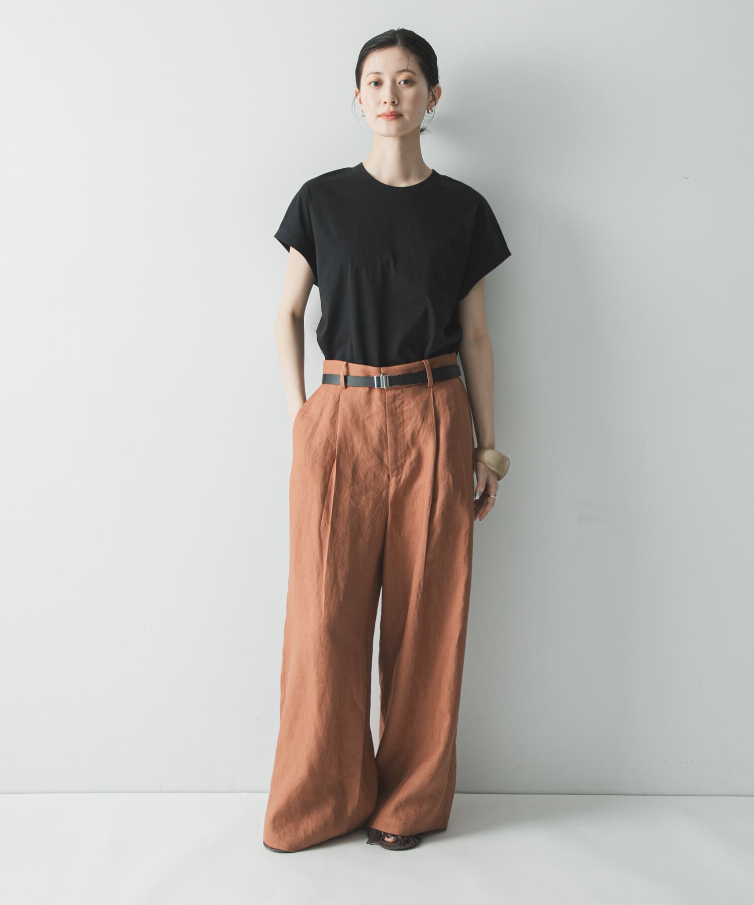 URBAN RESEARCH「『3サイズ展開』リネンイージーワイドスラックス」|その他|