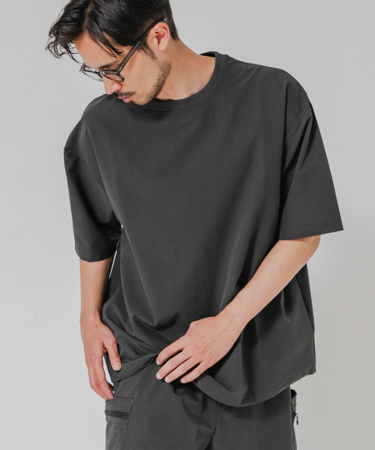 URBAN RESEARCH「『洗濯可/防シワ/撥水』COOL DOTS SHORT-SLEEVE T-SHIRTS」|Tシャツ・カットソー|