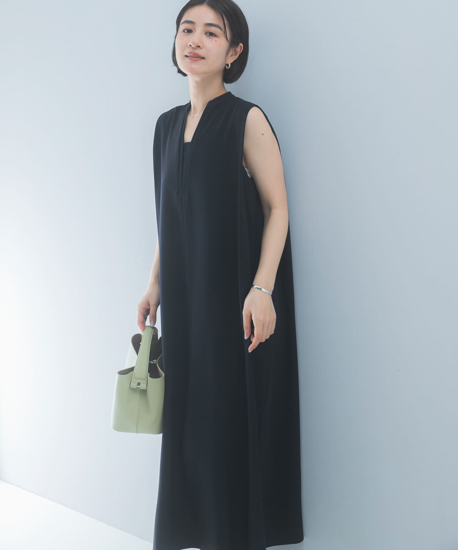 URBAN RESEARCH ROSSO「クールタッチ 吸水速乾キーネックフレアワンピース」|ワンピース|