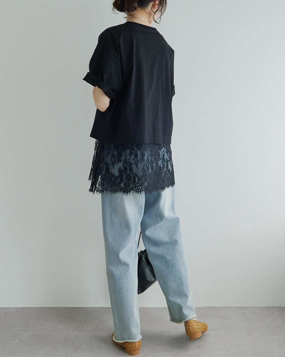  「【新色登場/WEB限定】リバースロゴTシャツ」|プルオーバー|