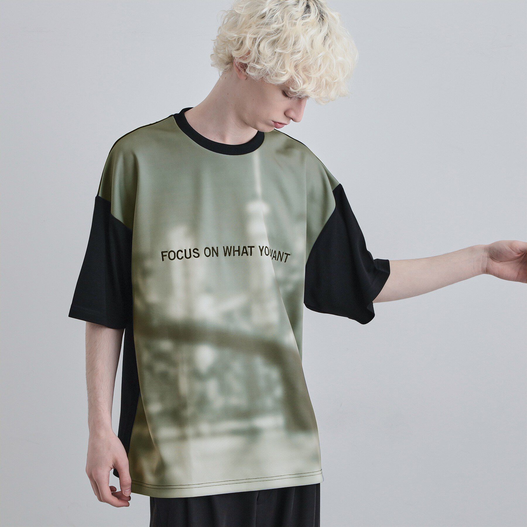 tk.TAKEO KIKUCHI「昇華転写ポンチカットソー」|Tシャツ・カットソー|
