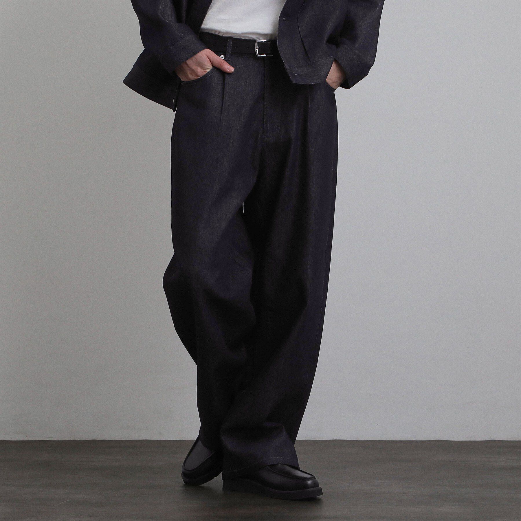 tk.TAKEO KIKUCHI「【色褪せしにくいデニム】Comfy Fadeless Denim Seriesバレルデニム」|デニム|