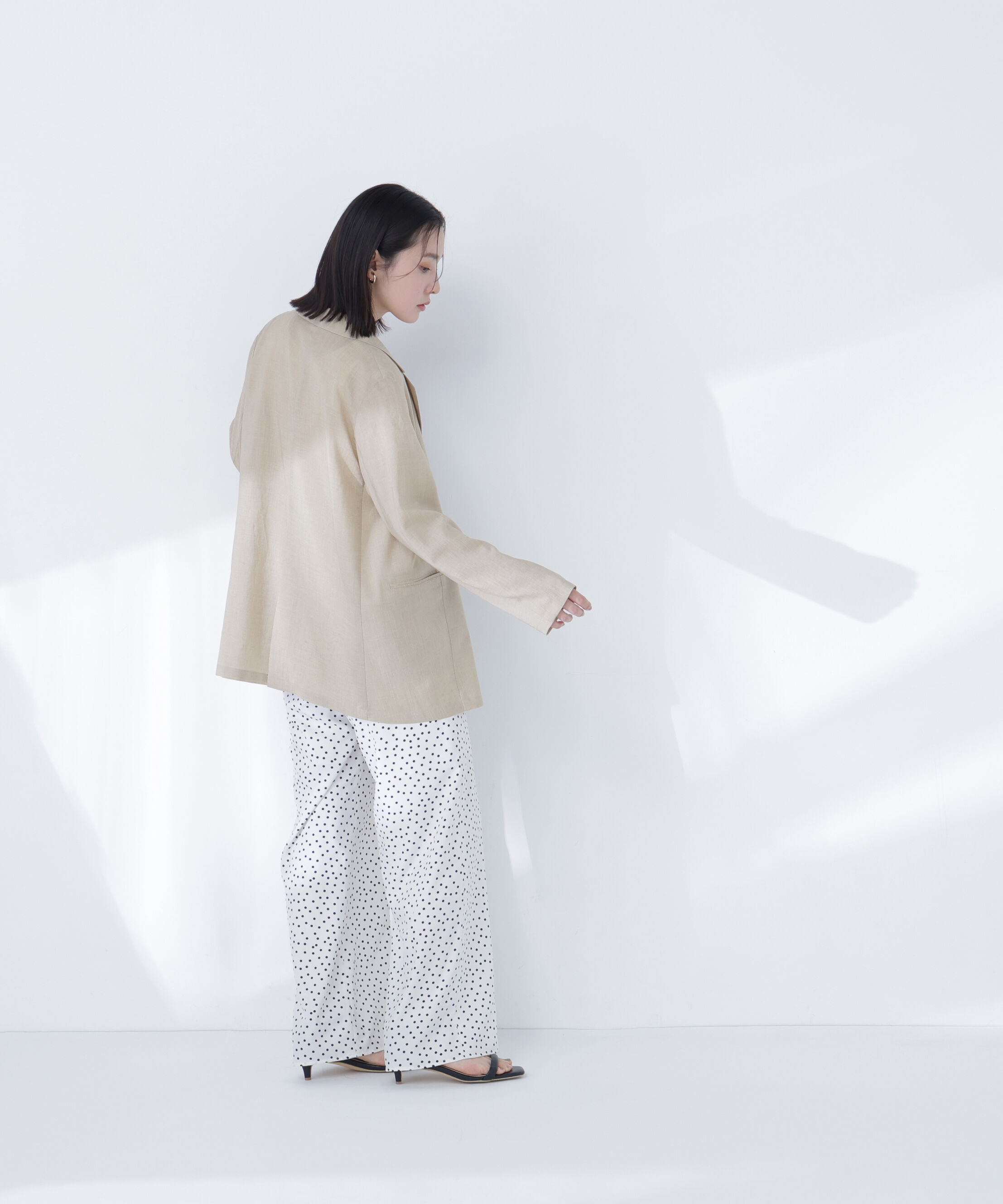  「〈ちょうど、いい服〉迷った朝のエブリデイジャケット」|ブルゾン・スタジャン|