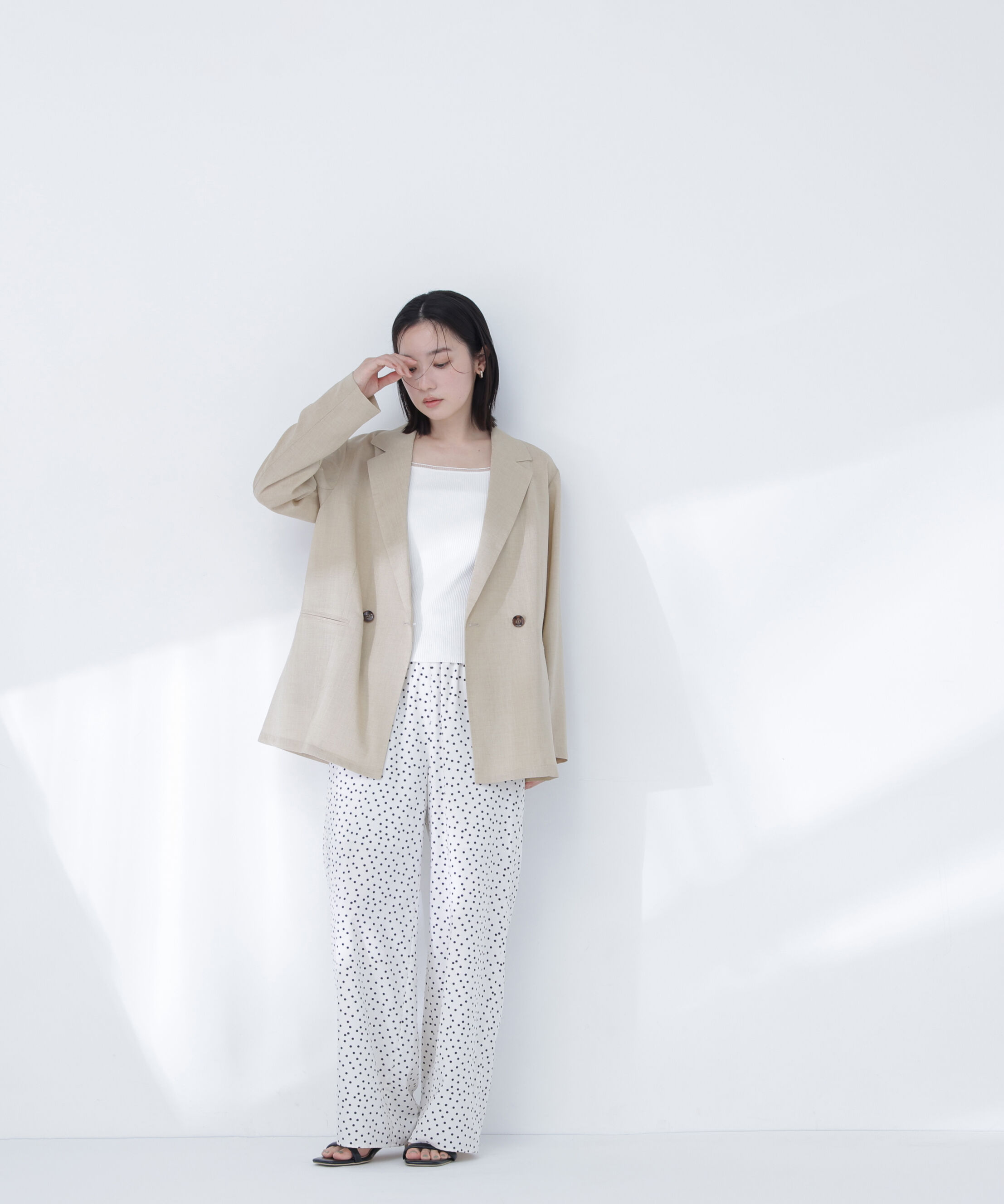  「〈ちょうど、いい服〉迷った朝のエブリデイジャケット」|ブルゾン・スタジャン|