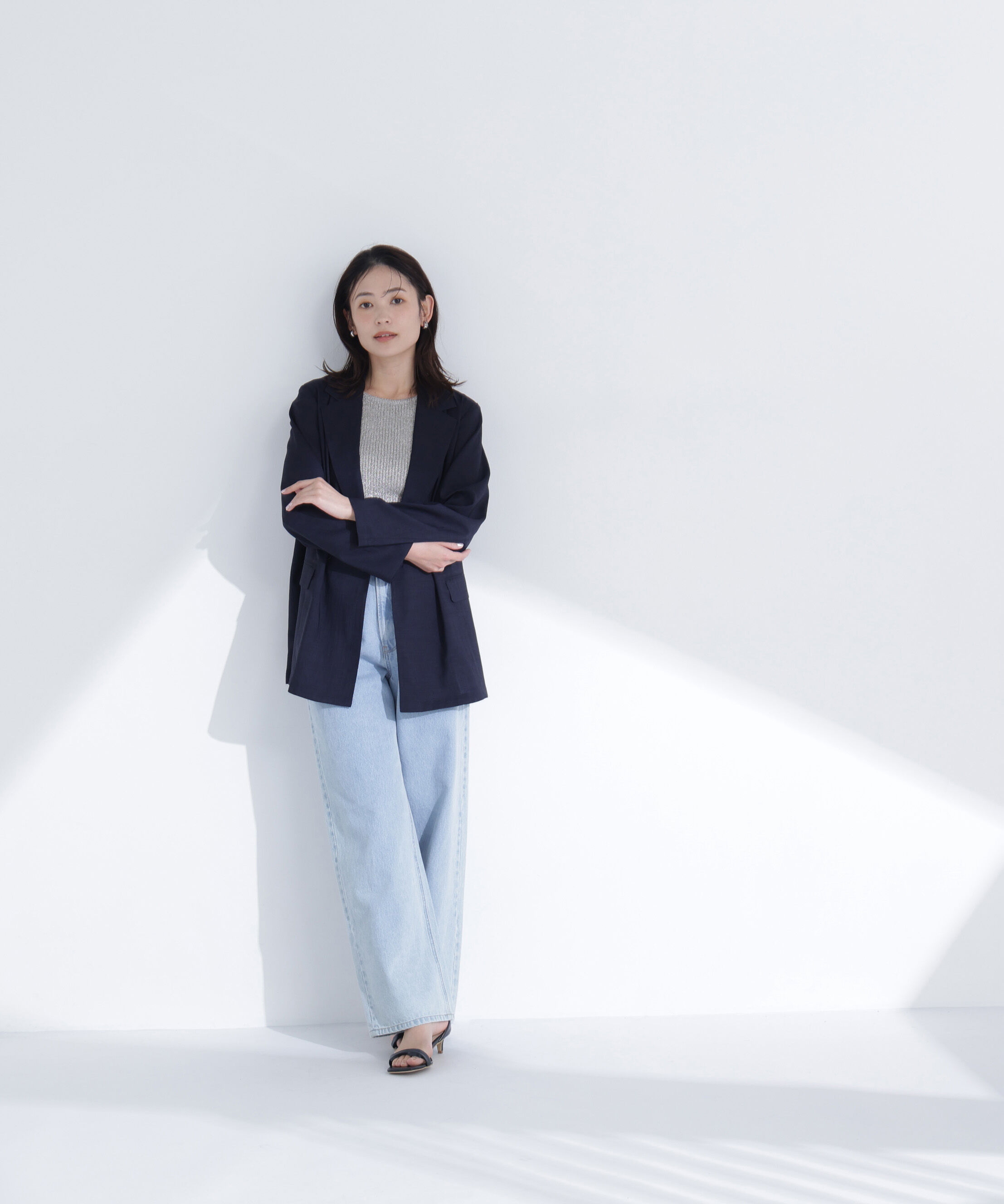  「〈ちょうど、いい服〉迷った朝のエブリデイジャケット」|ブルゾン・スタジャン|
