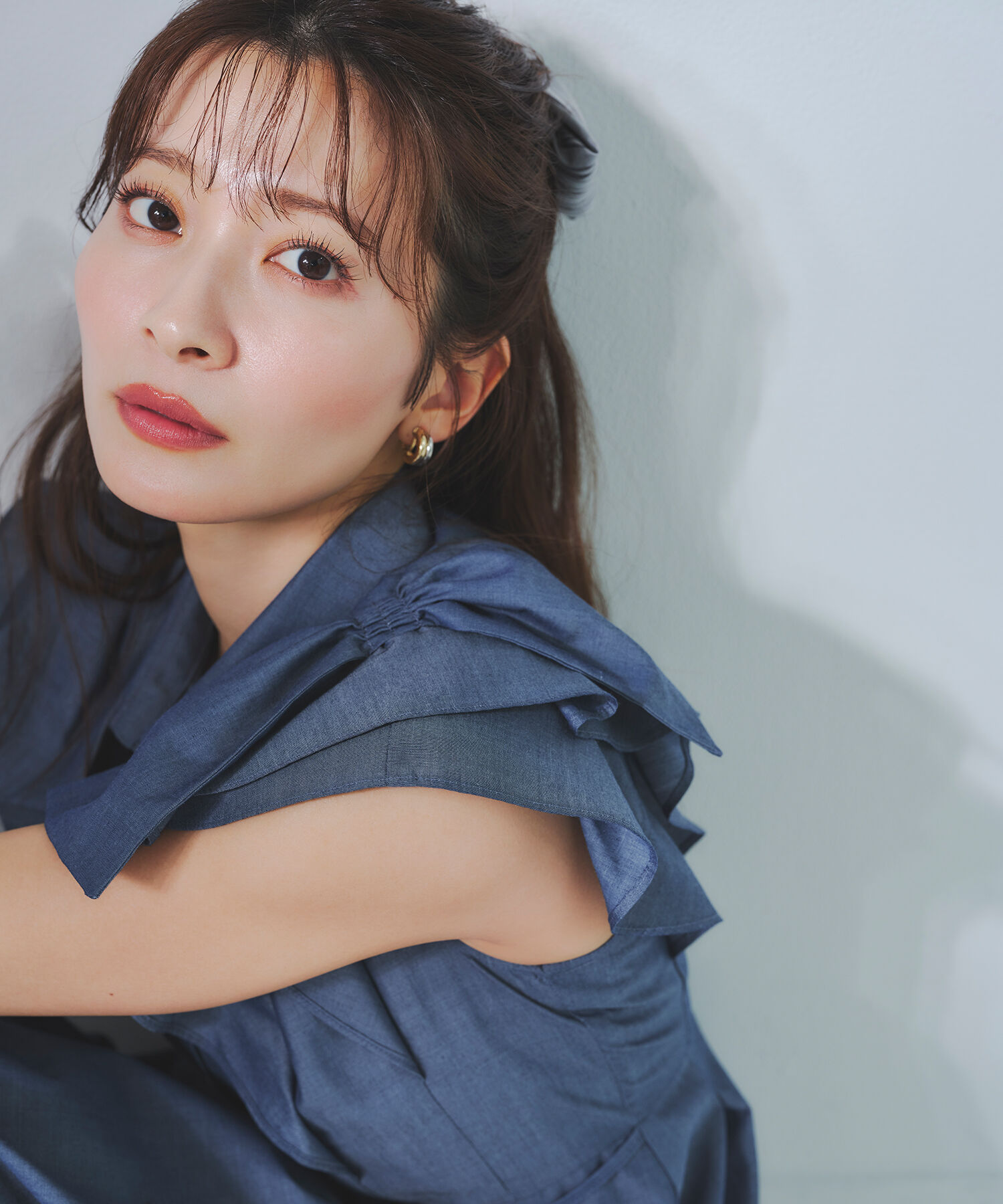  「〈山本里菜さんコラボ〉リボンラッフルシャツワンピース」|ワンピース|