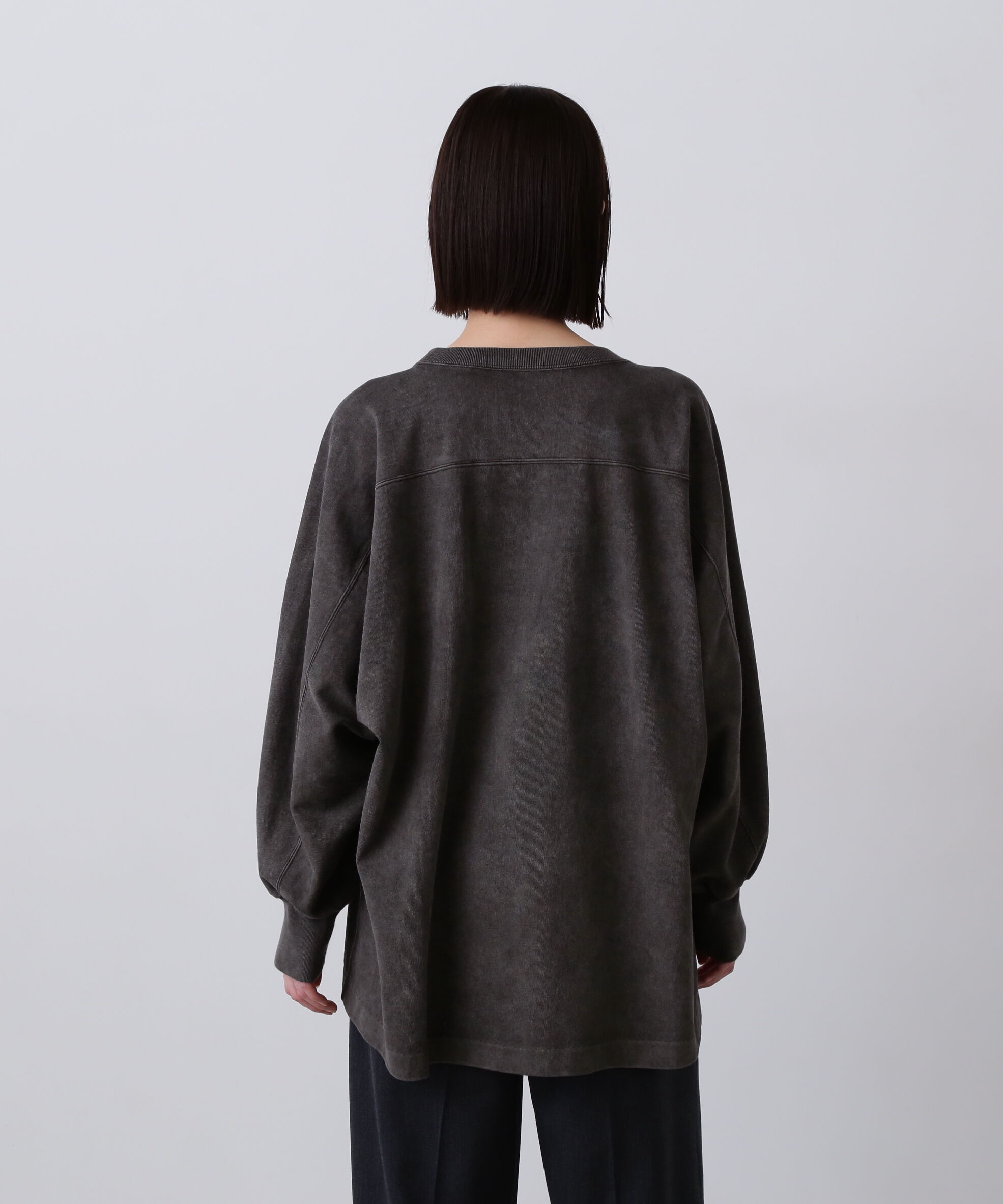 YLEVE 「YLEVE / OPEN END COTTON PIGMENT DYE PULL OVER」|Tシャツ・カットソー|