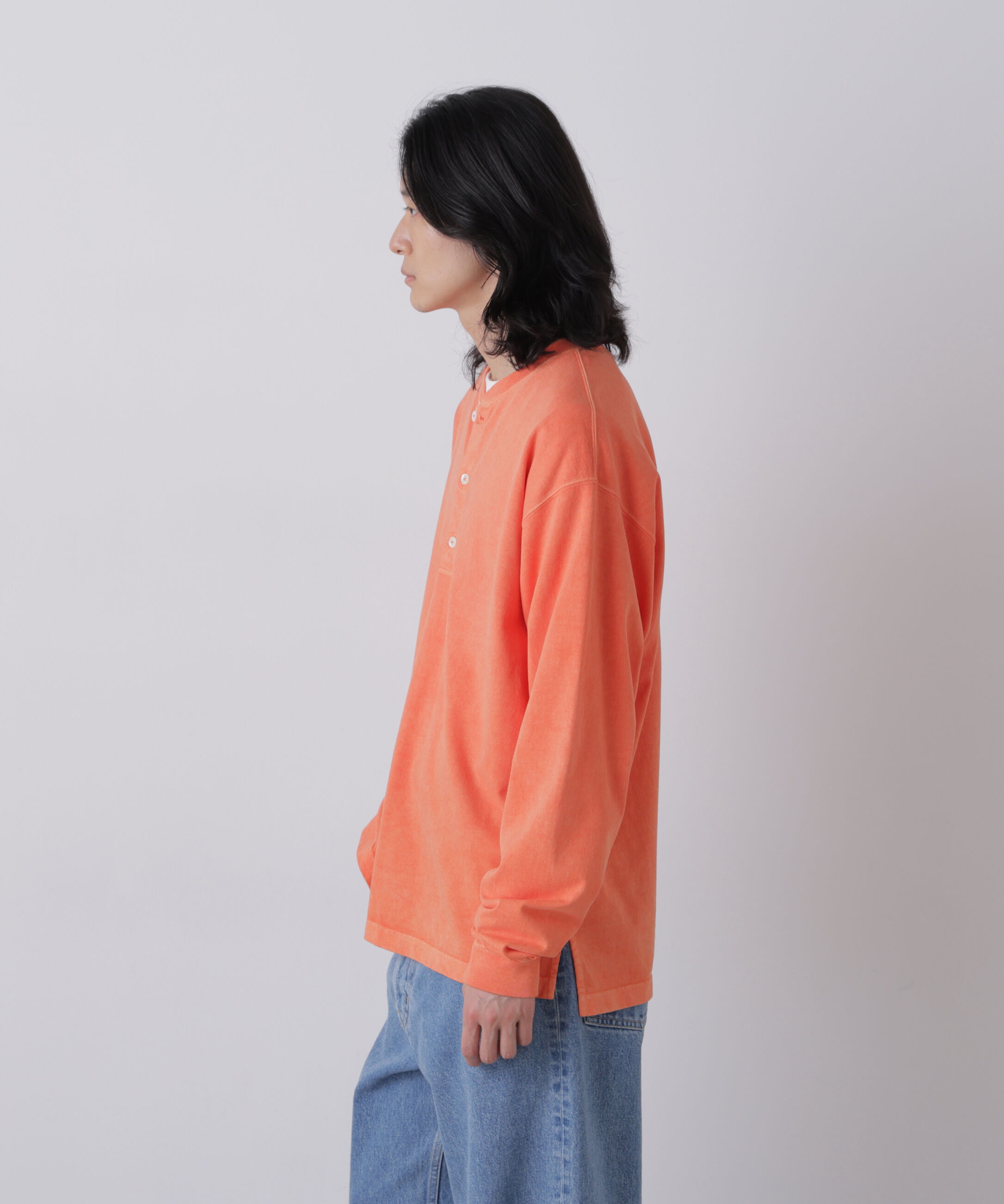YLEVE 「YLEVE / PIGMENT DYED COTTON HENRY NECK LONG-SLEEVE T」|Tシャツ・カットソー|