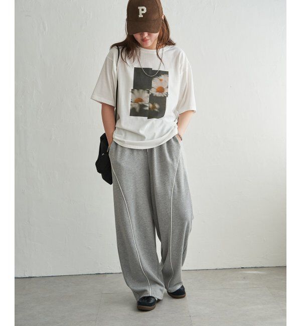 VENCE share style「【接触冷感／UVカット】Flower プリントTシャツ」|Tシャツ・カットソー|