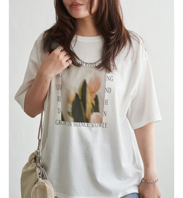VENCE share style「【接触冷感／UVカット】Flower プリントTシャツ」|Tシャツ・カットソー|
