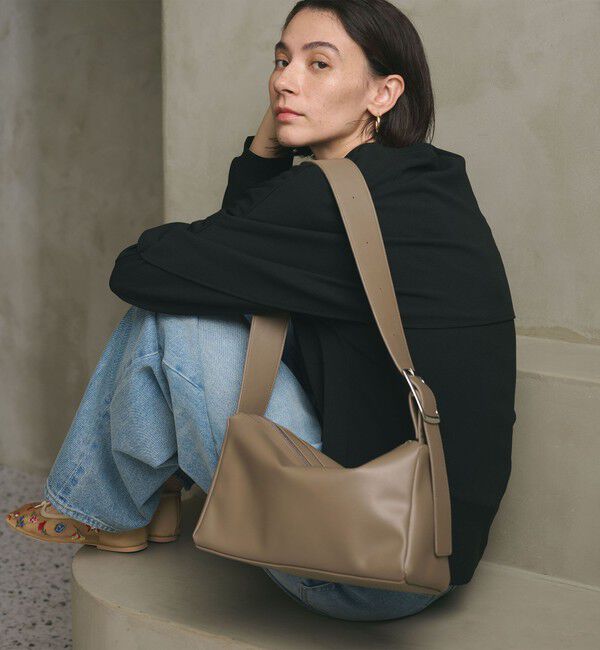 BEAUTY&YOUTH UNITED ARROWS「スクエア ビッグバックル ショルダーバッグ」|ショルダー・メッセンジャー|