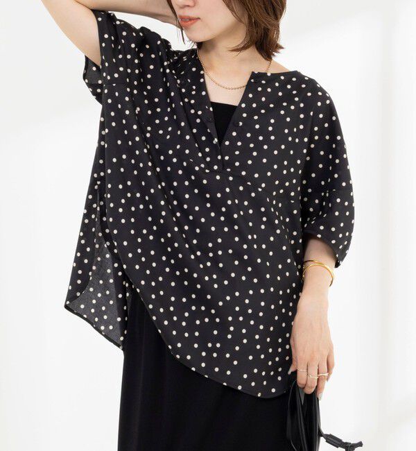 Rie Miller「《接触冷感》ウォッシャブルキャップスリーブプルオーバー」|シャツ・ブラウス|ブラック・グレー系1