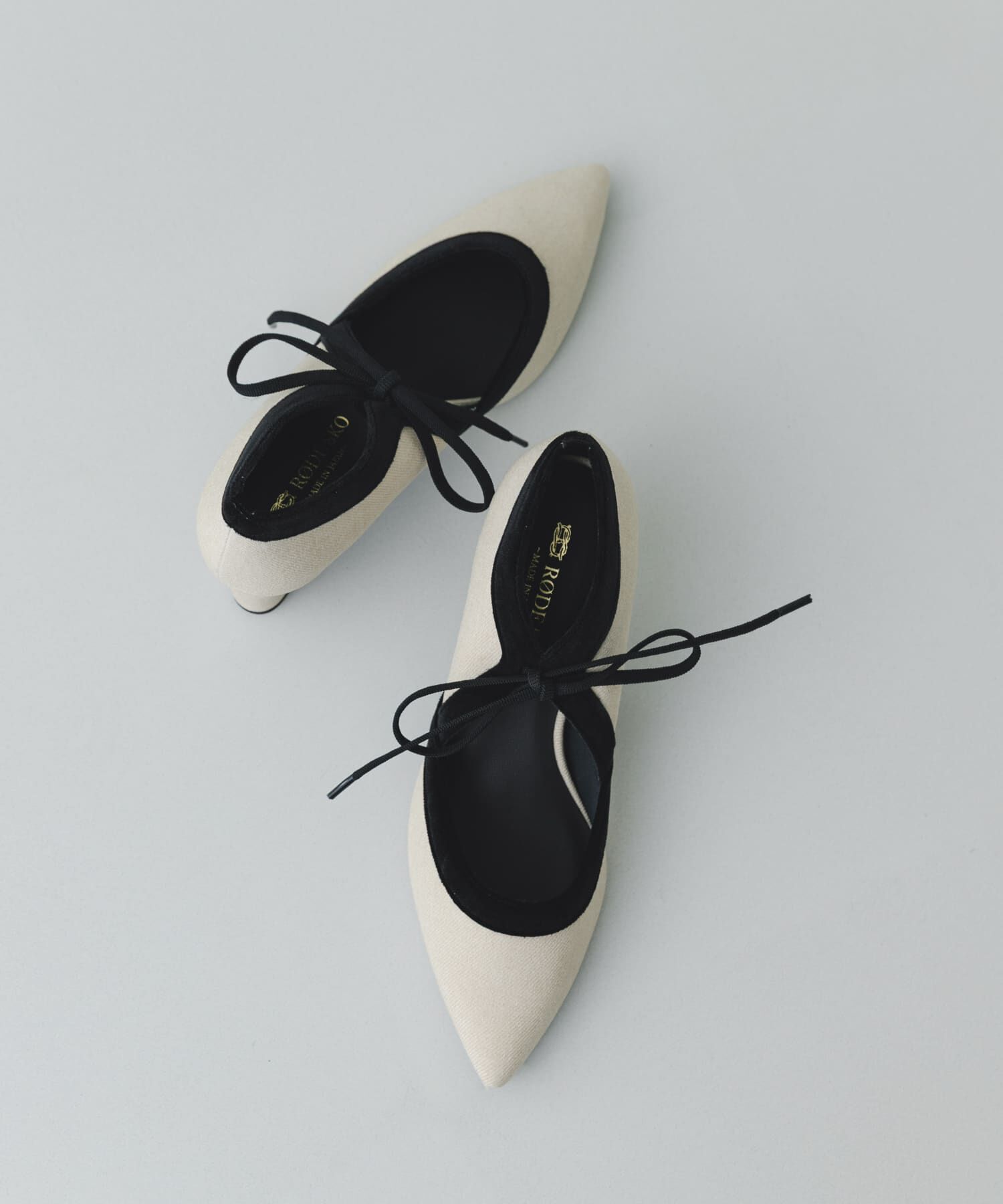 RODE SKO「『MADE IN JAPAN』チャンキーヒールリボンパンプス」|パンプス|