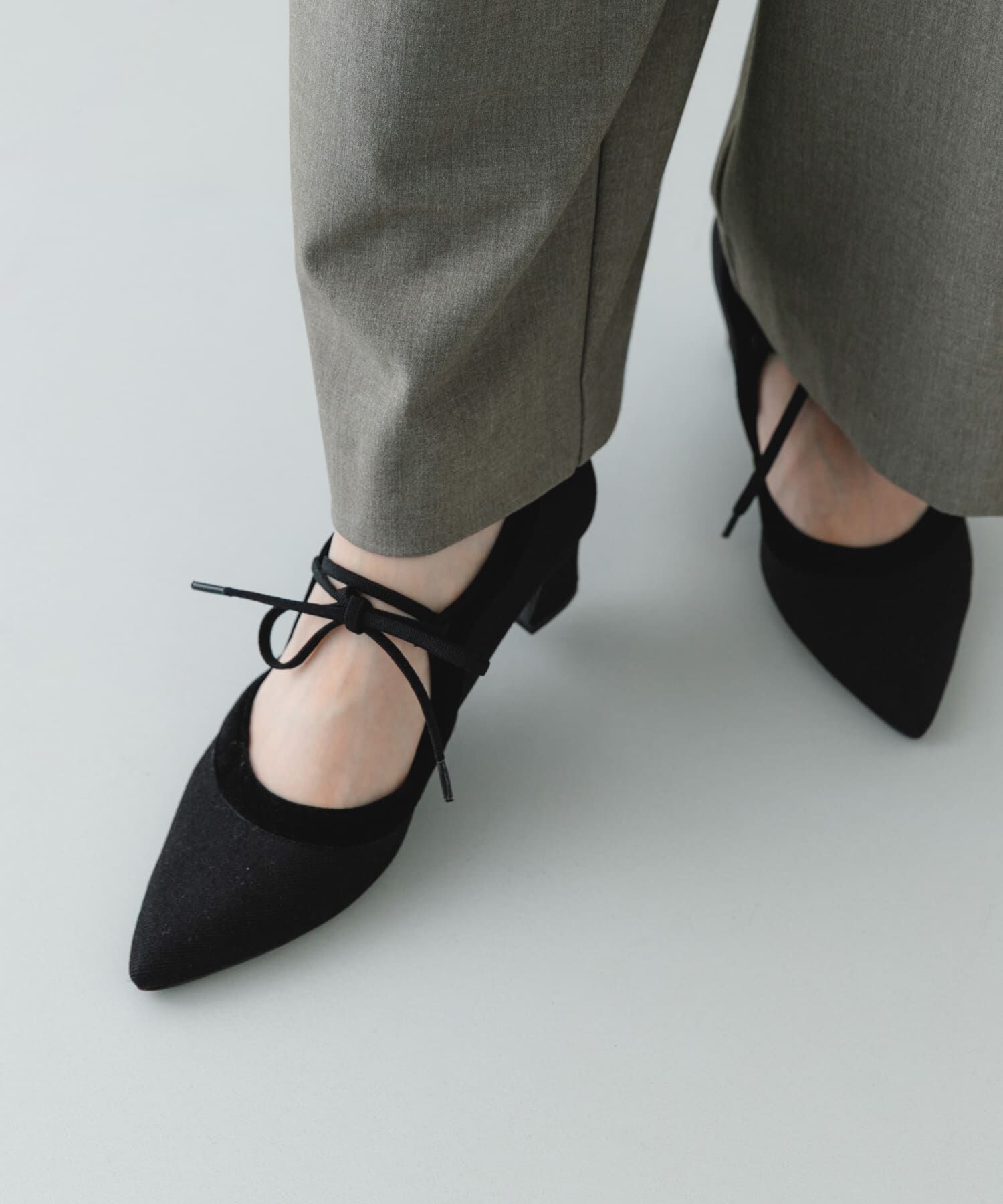 RODE SKO「『MADE IN JAPAN』チャンキーヒールリボンパンプス」|パンプス|