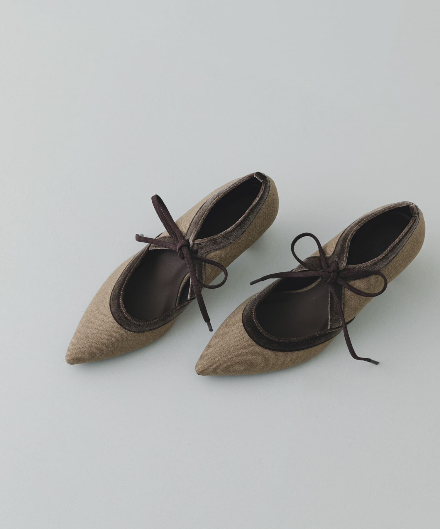 RODE SKO「『MADE IN JAPAN』チャンキーヒールリボンパンプス」|パンプス|