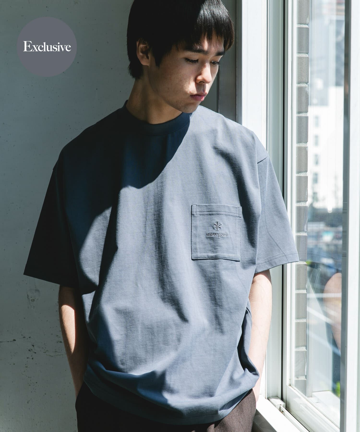 URBAN RESEARCH DOORS「『別注』Snow Peak Apparel&times;DOORS　POCKET LOGO SHORT-SLEEVE T-SHIRTS」|Tシャツ・カットソー|ブルー