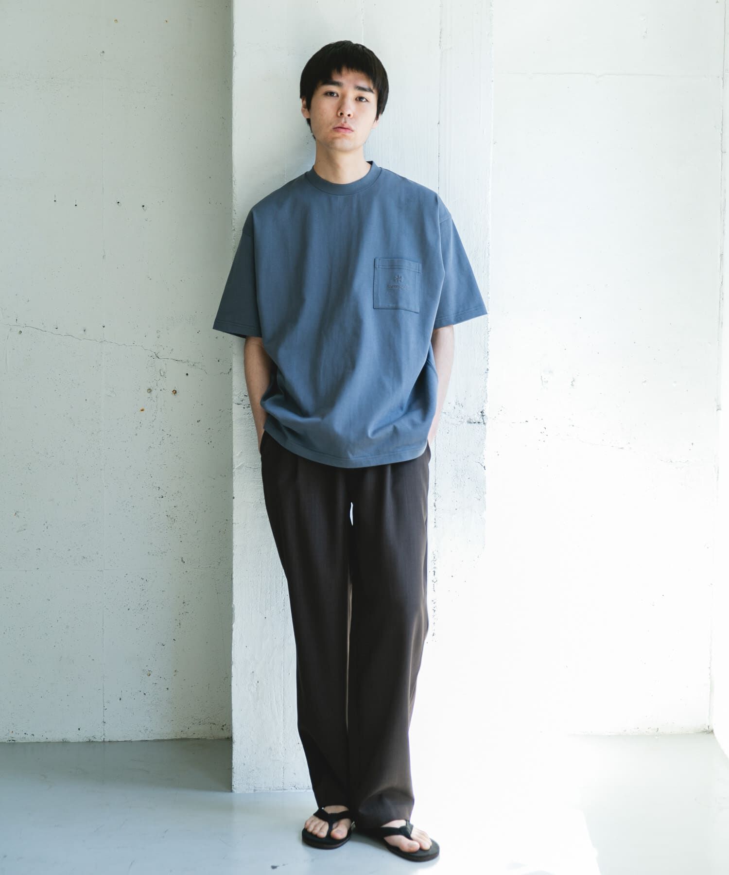 URBAN RESEARCH DOORS「『別注』Snow Peak Apparel&times;DOORS　POCKET LOGO SHORT-SLEEVE T-SHIRTS」|Tシャツ・カットソー|