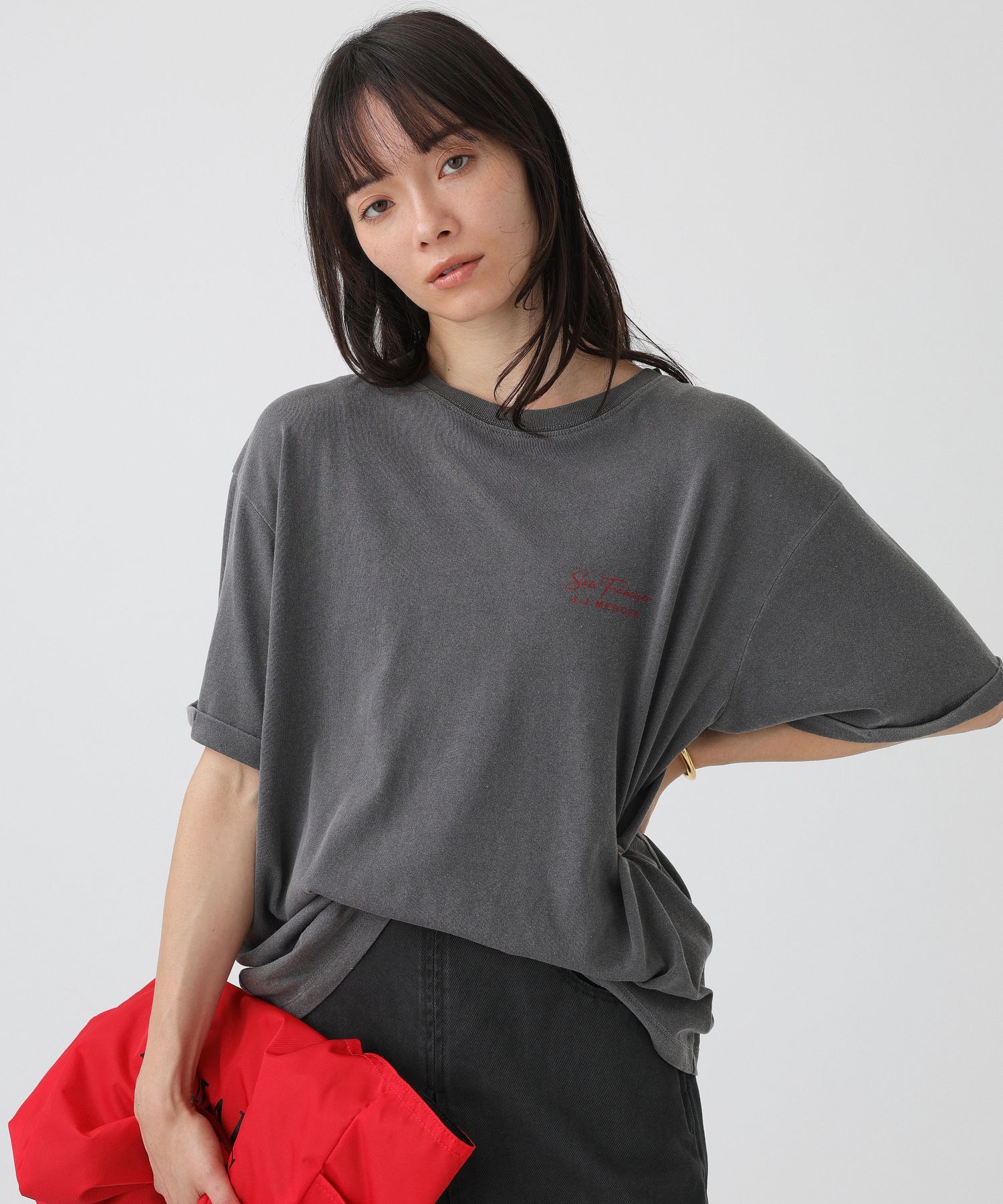  「【J.J. Mercer】ロールアップロゴT」|Tシャツ・カットソー|チャコール