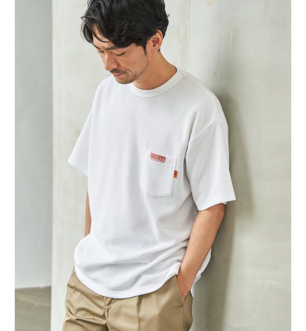 ikka「UNIVERSAL OVERALL ユニバーサルオーバーオール DAILYワンポイント刺繍Tシャツ」|Tシャツ・カットソー|