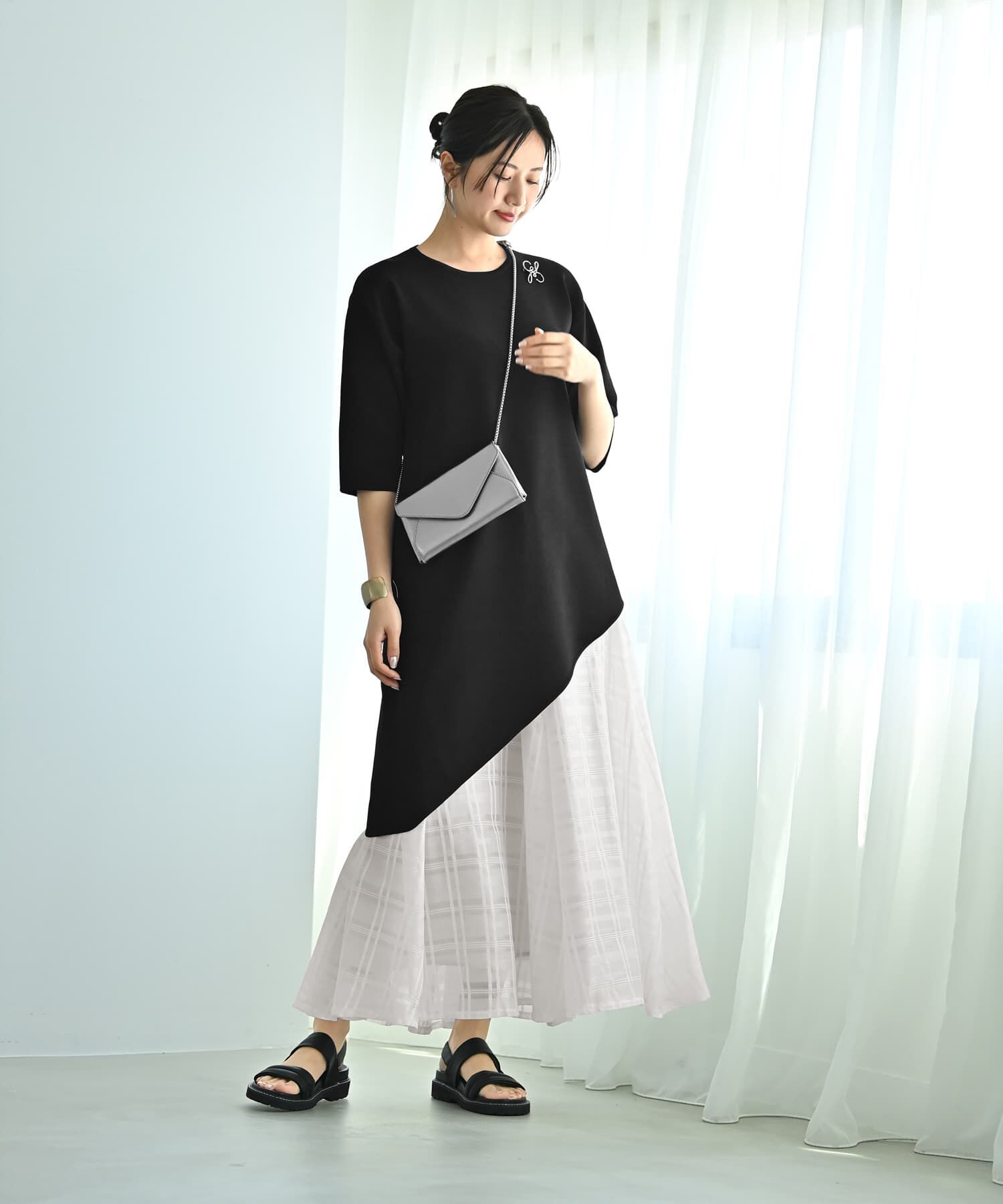 STYLE DELI「【Kana Oyama&times;BLK001】アシメトップス／DELI size」|Tシャツ・カットソー|