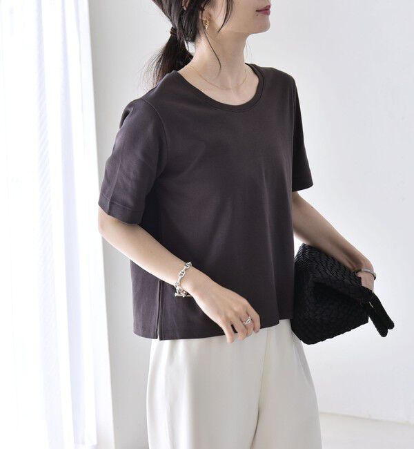 quaranciel「quaranciel:〈接触冷感/汗染み防止加工/洗濯機可能〉ベーシック コンパクト TEE」|Tシャツ・カットソー|