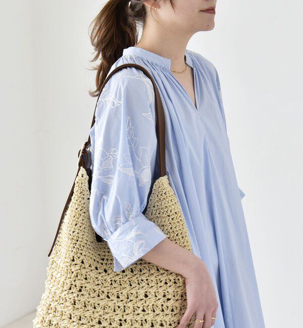quaranciel「quaranciel:〈洗濯機可能〉ストライプ フラワー刺繍 スキッパー シャツ ワンピース」|ワンピース|