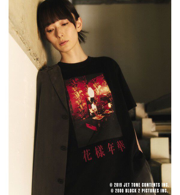 ADAM ET ROPE'「【花様年華 25周年 &times; 10Culture for ADAM ET ROPE'】IN THE MOOD FOR LOVE TEE」|Tシャツ・カットソー|ブラウン系(23)