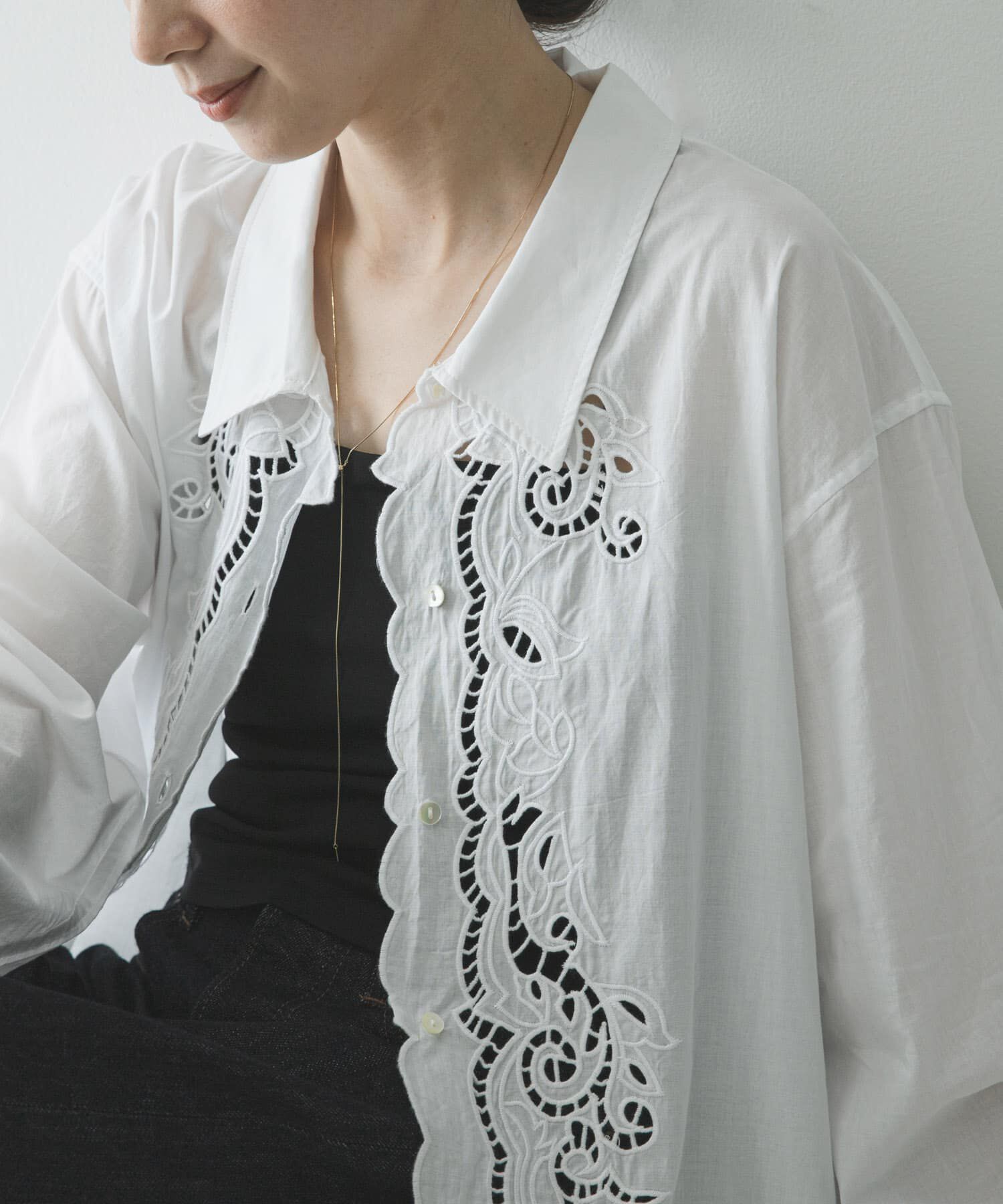 URBAN RESEARCH「カットワーク刺繍シャツ」|シャツ・ブラウス|