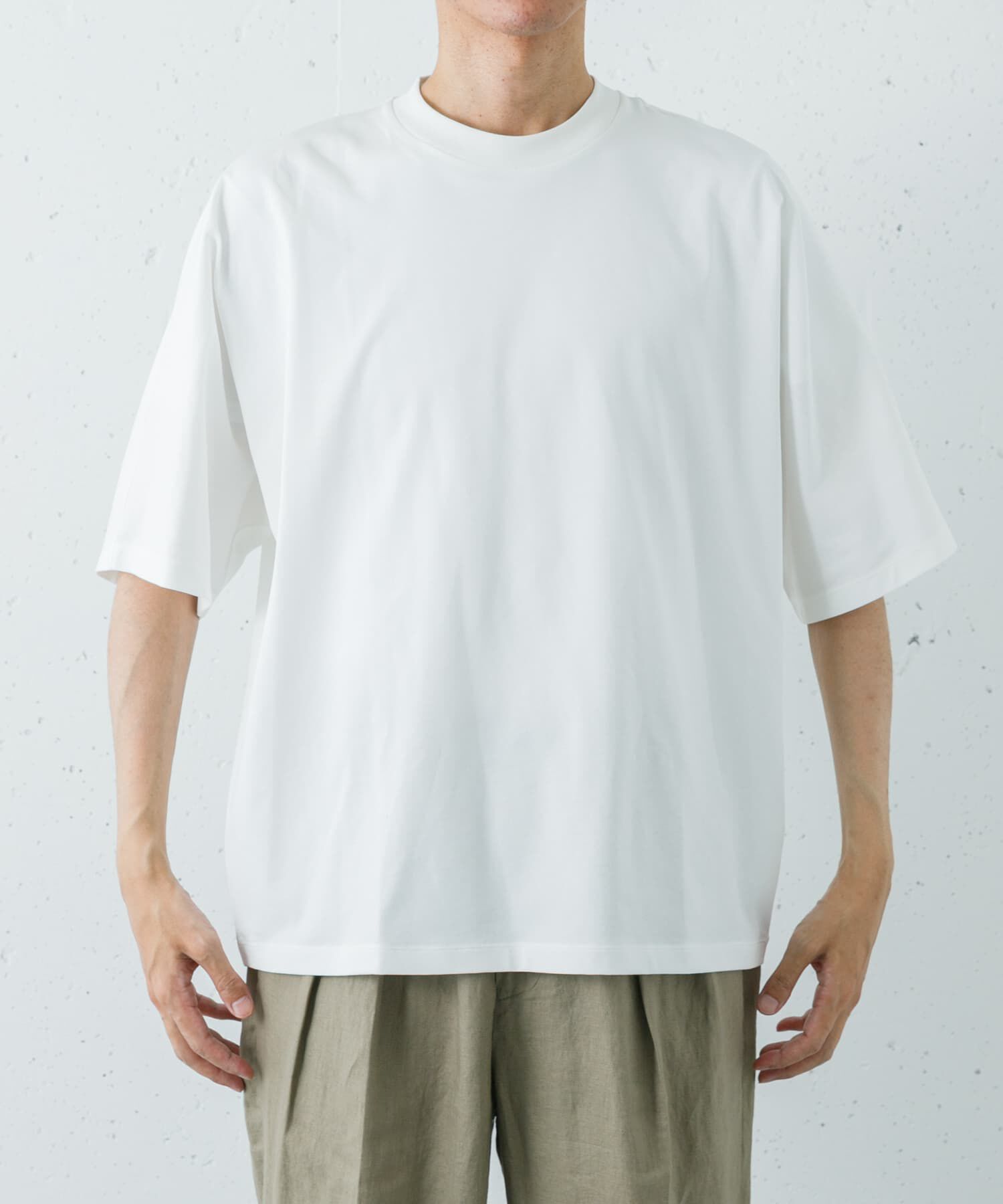 URBAN RESEARCH「『防シワ』EVER LUSTER DROP LINE T-SHIRTS」|Tシャツ・カットソー|