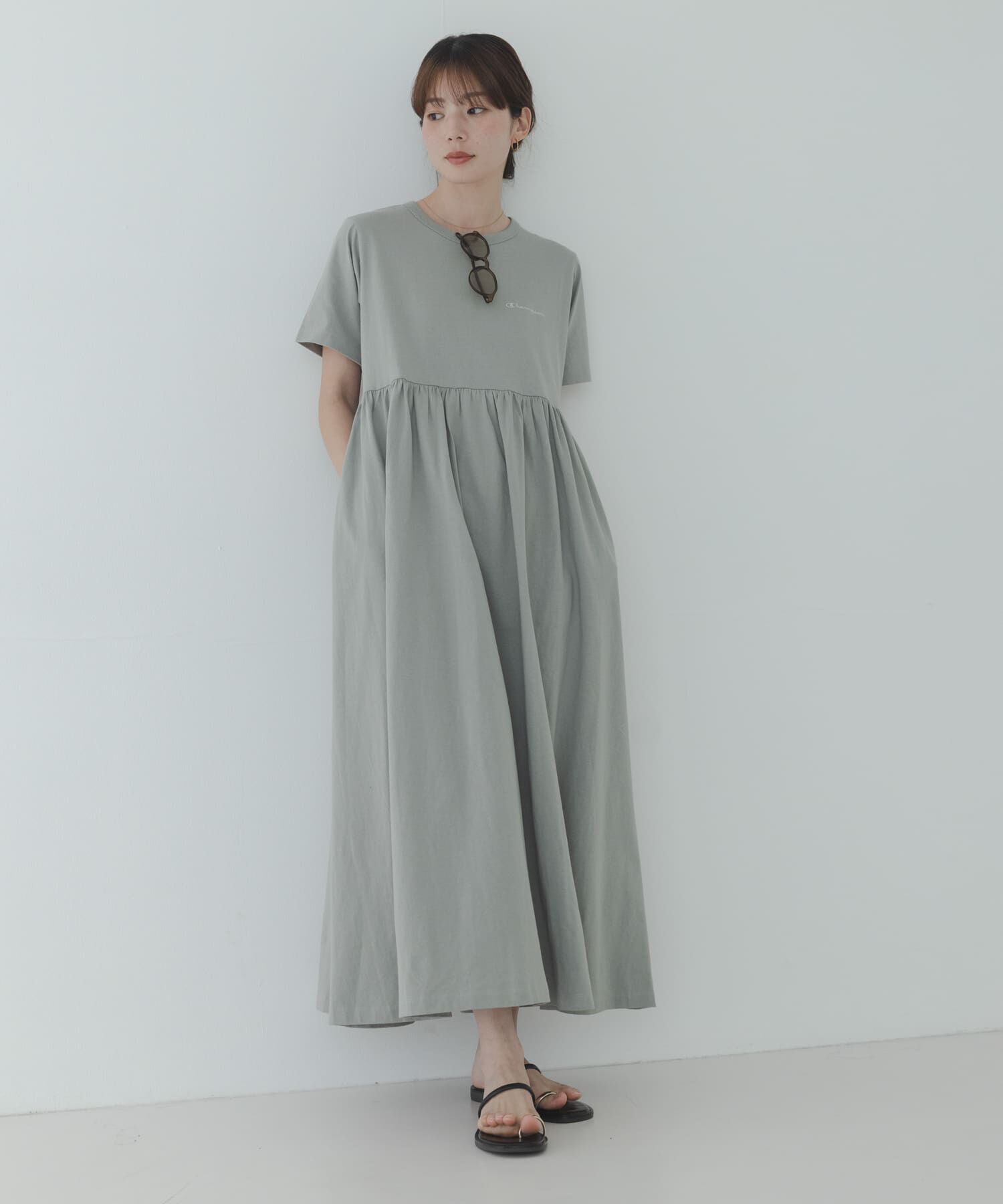 Sonny Label 「『別注』CHAMPION&times;Sonny Label　ギャザーワンピース」|ワンピース|