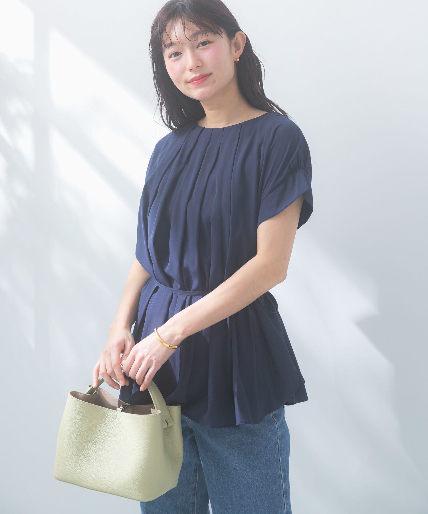 URBAN RESEARCH ROSSO「『一部WEB限定カラー』タックデザインブラウス」|シャツ・ブラウス|