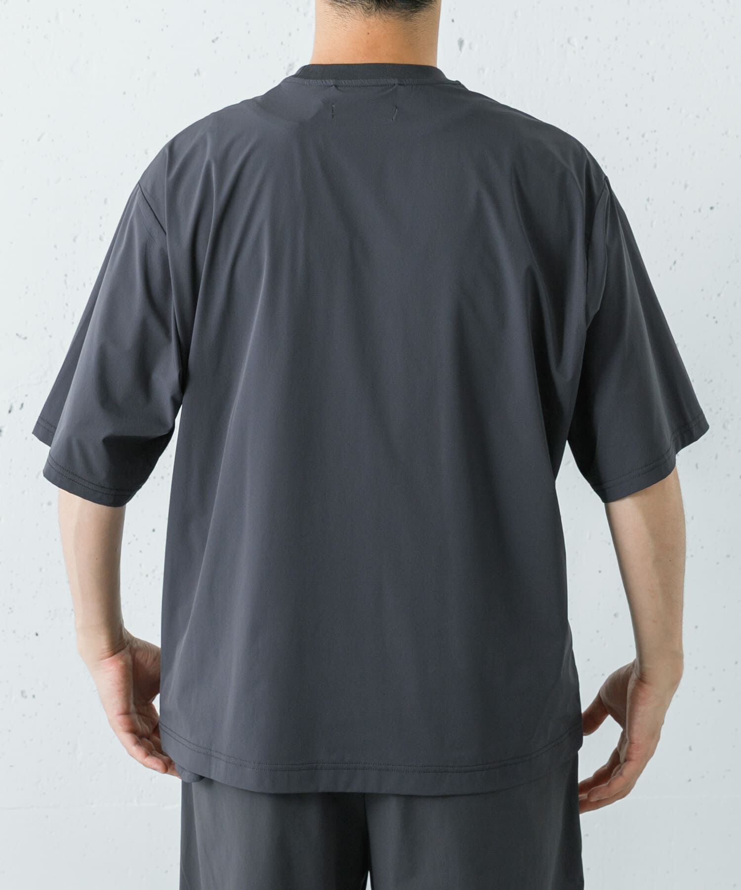 URBAN RESEARCH「『撥水/接触冷感』『UR TECH MoLight』PACKABLE T-SHIRTS」|Tシャツ・カットソー|