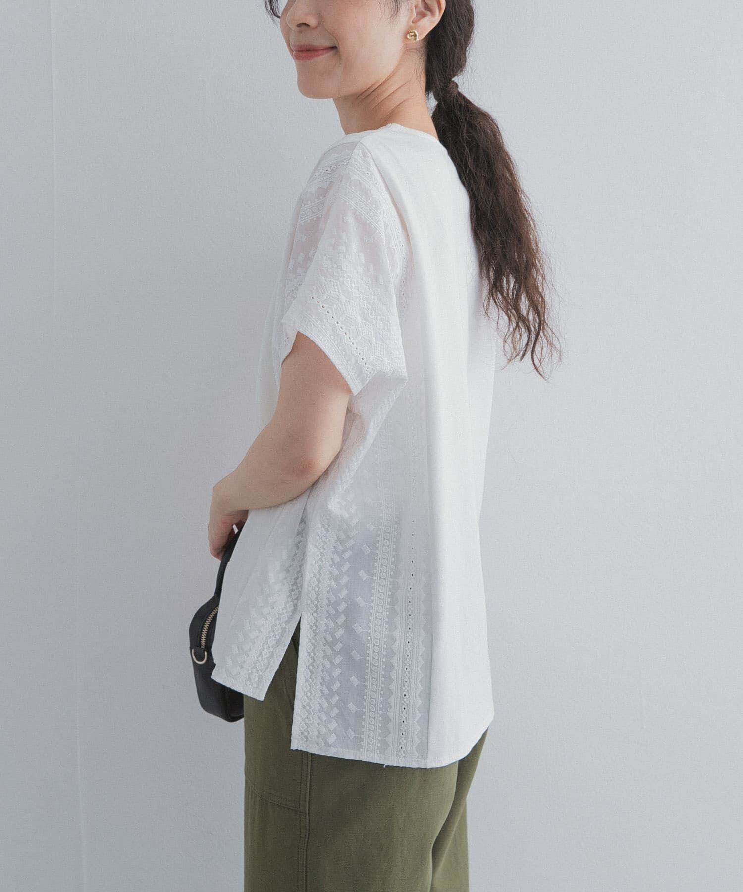 URBAN RESEARCH DOORS「サイドレース刺繍切替プルオーバー」|その他|