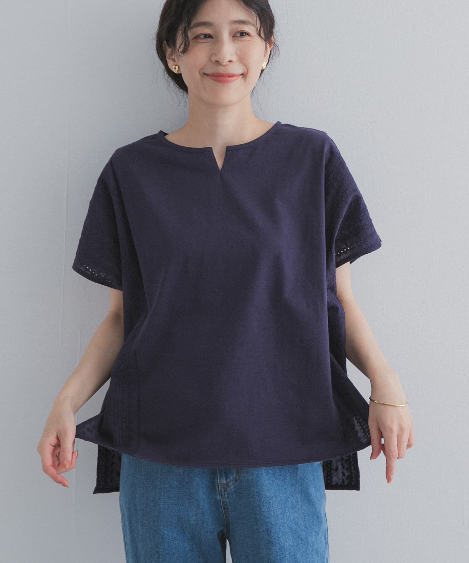 URBAN RESEARCH DOORS「サイドレース刺繍切替プルオーバー」|その他|