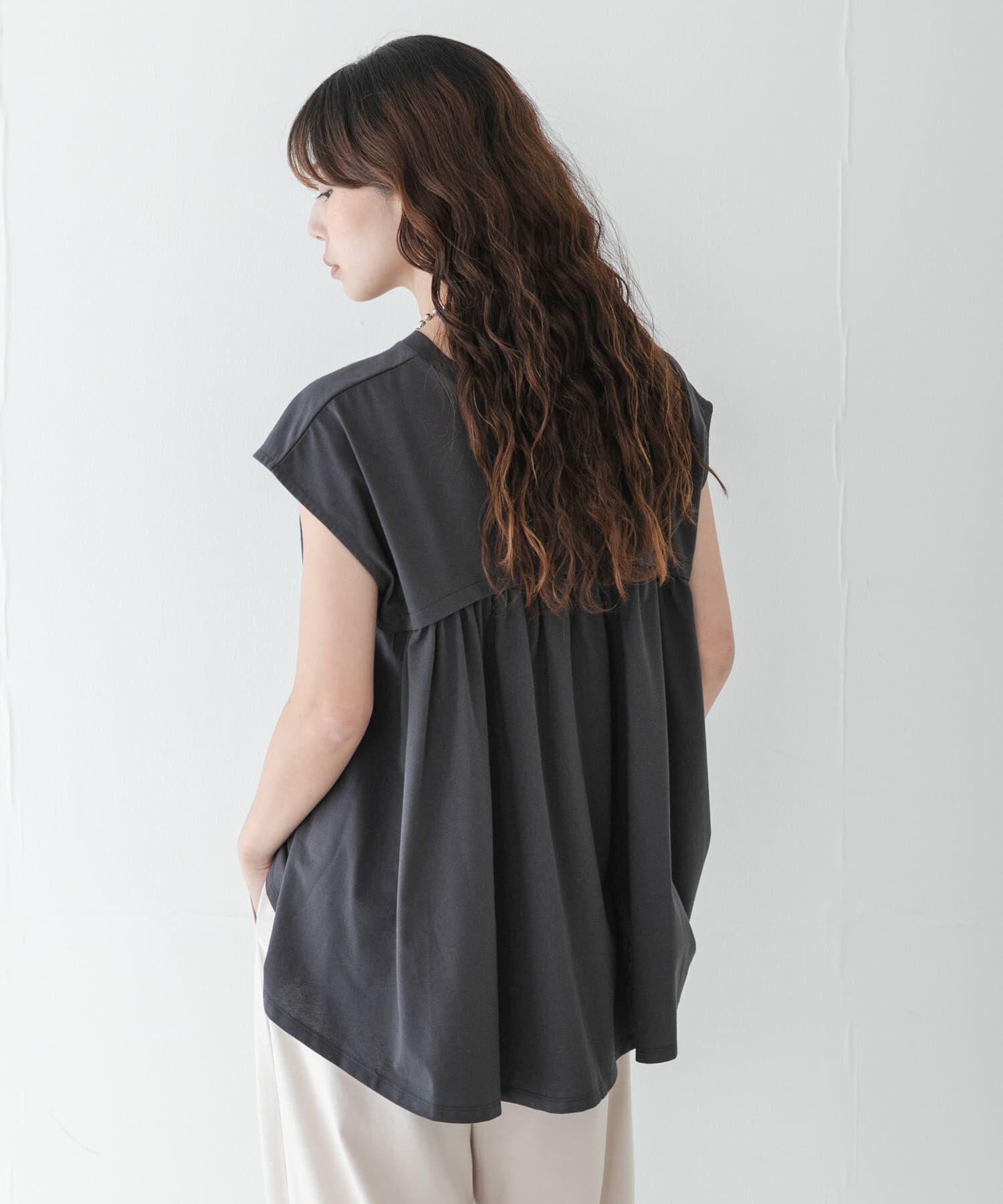 Sonny Label 「接触冷感バックフレアフレンチTシャツ」|Tシャツ・カットソー|