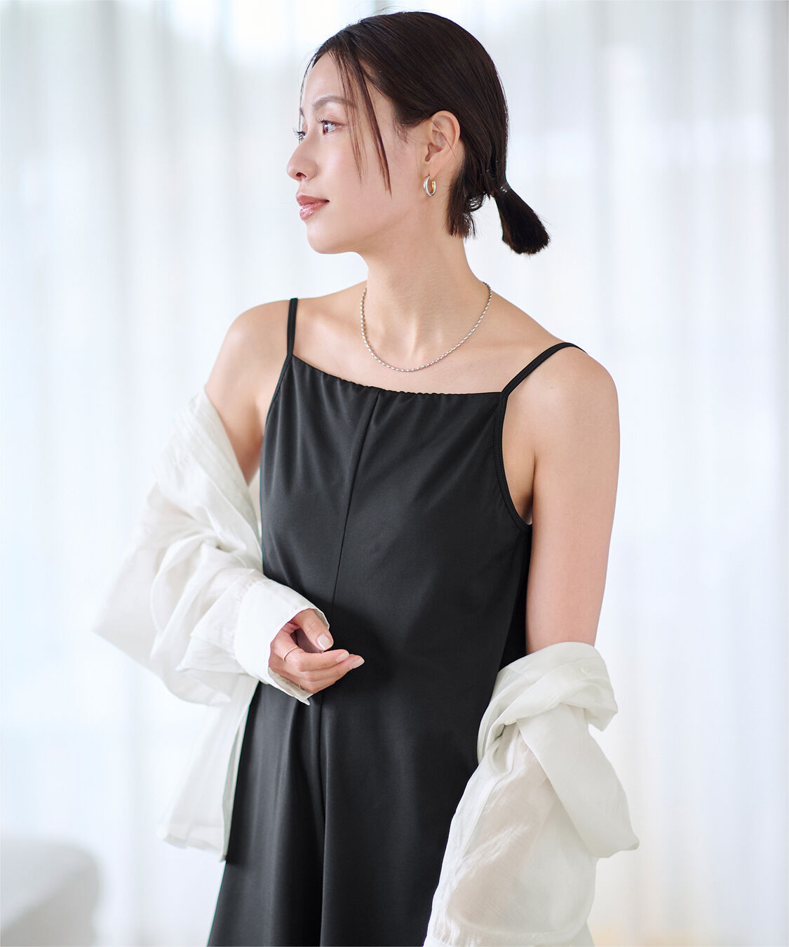 ur's「【黒川翼さんコラボアイテム】UVケアバックオープンオールインワン」|オールインワン|