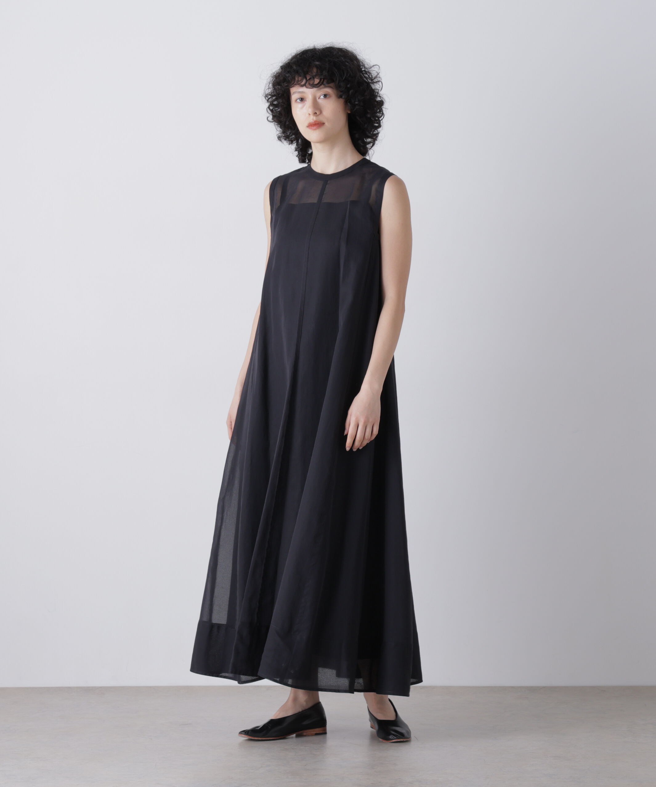 YLEVE 「YLEVE / GAS SINGEING COTTON BOIL ORGANDY ONE PIECE」|ワンピース|ネイビー