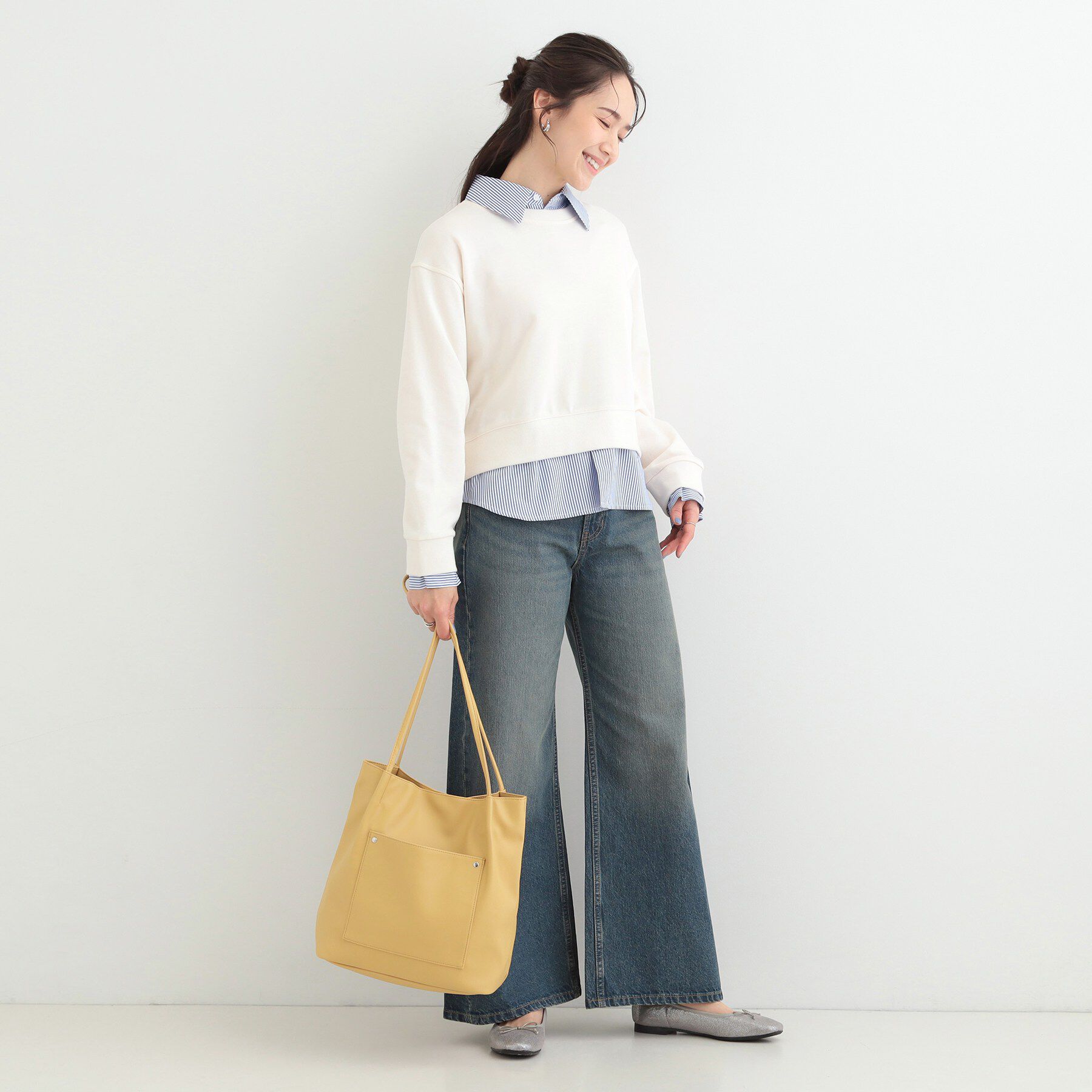 SHOO･LA･RUE「【A4/軽量】多ポケットでらくらく収納 つまみハンドルトートバッグ」|トートバッグ|
